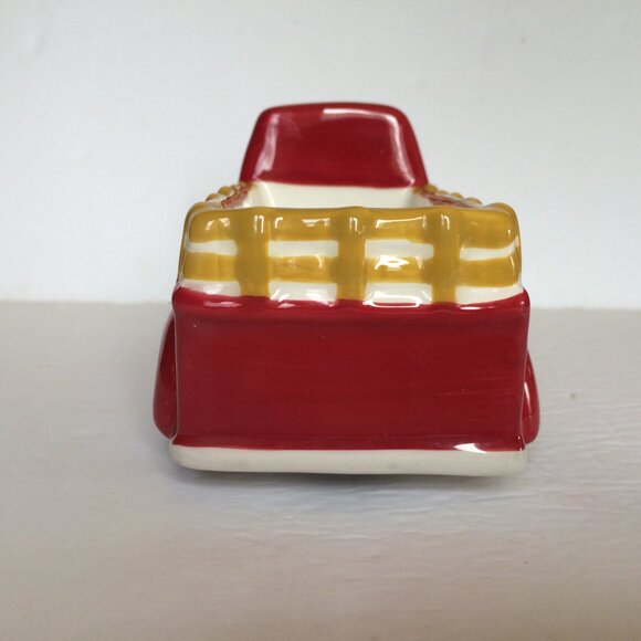Cracker Barrel Ceramic Red Pick Up Truck Sugar Packets Holder Table Decoration - Picture 4 of 10